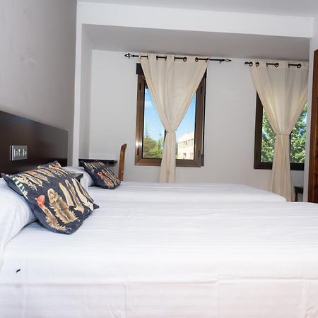 Hostal Venta De Valcorba Soria Buitenkant foto