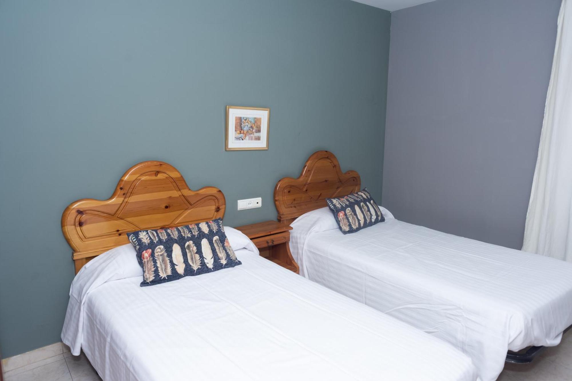 Hostal Venta De Valcorba Soria Buitenkant foto